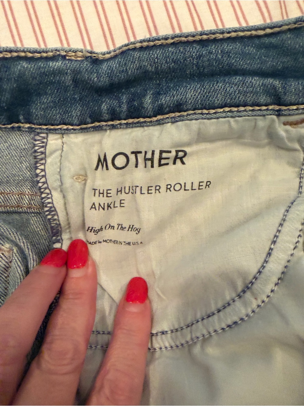 MOTHER- The Hustler Roller Ankle Jeans- size 30. Good used condition. - Picture 2 of 8